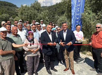 2 kilometrelik yol yatırımıyla üretime ulaşım kolaylaştı